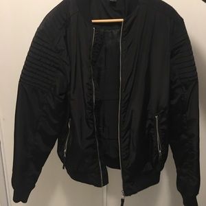 Men’s black jacket